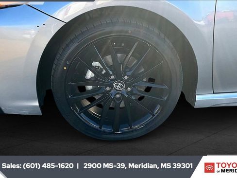 Used 2024 Toyota Camry XSE image 7