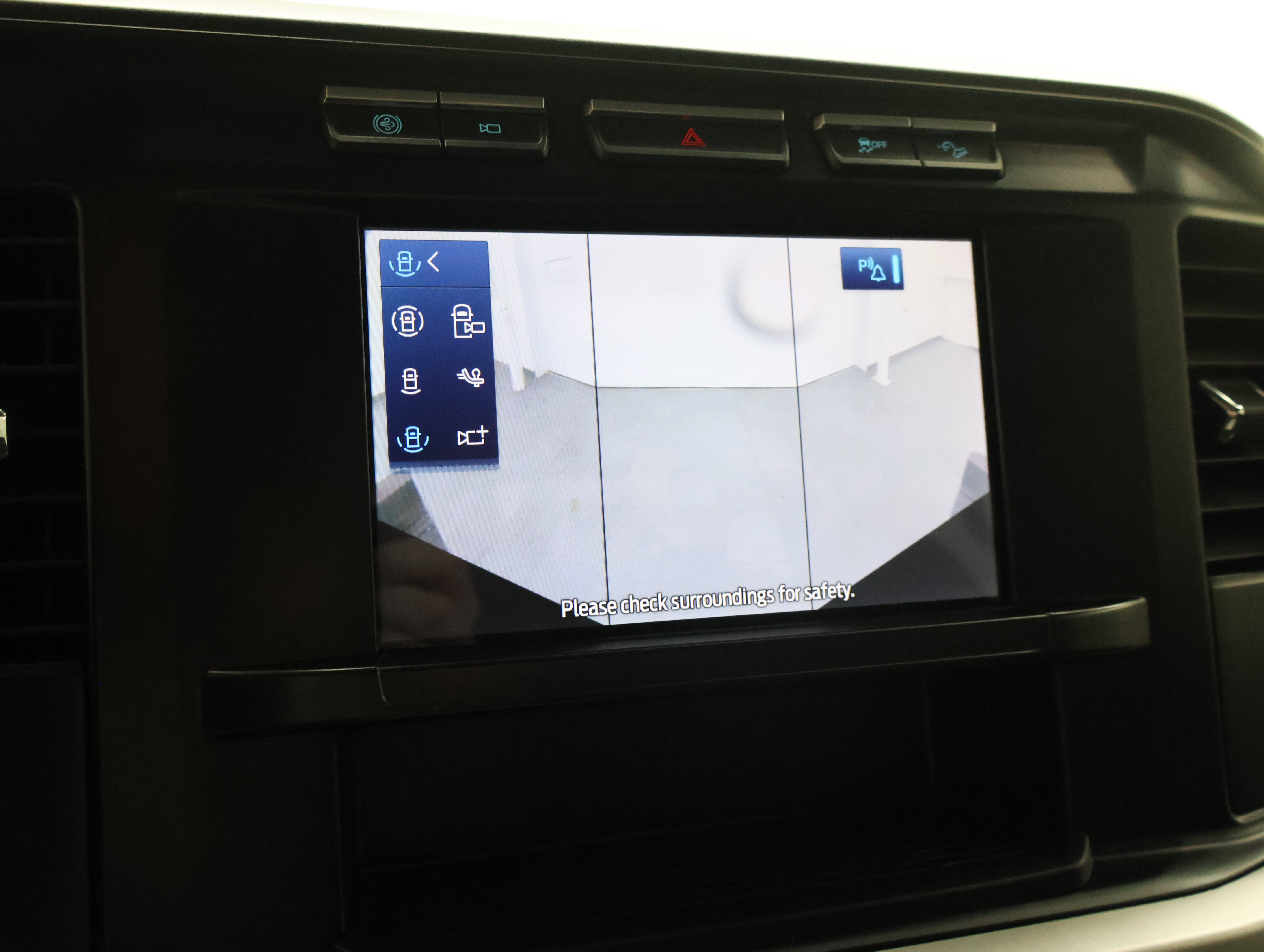 Used 2024 Ford F250 XL w/ STX Appearance Package AWD/4WD image 18