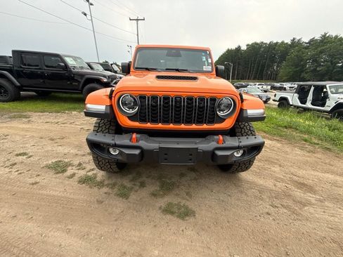 New 2026 Jeep Gladiator Mojave AWD/4WD image 8