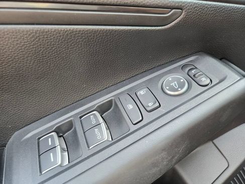 Used 2023 Honda Accord LX image 36