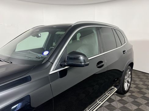 Used 2024 BMW X5 sDrive40i RWD image 12