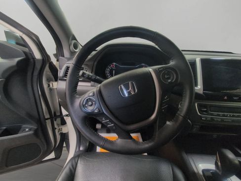 Used 2017 Honda Ridgeline RTL-T image 12