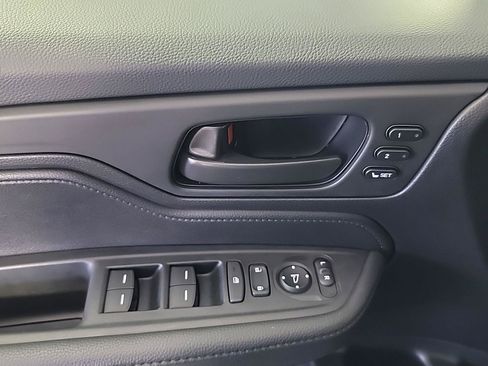 Certified 2025 Honda Odyssey EX-L image 39