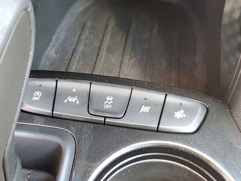 Used 2023 Chevrolet TrailBlazer LT FWD image 20