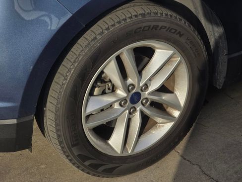 Used 2018 Ford Edge SEL w/ Equipment Group 201A image 18