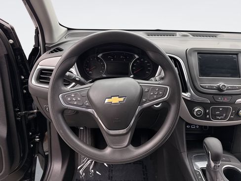 Used 2024 Chevrolet Equinox LT FWD image 14