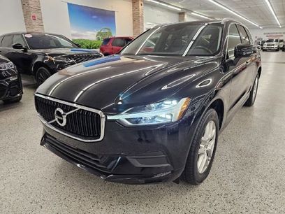 Used 2019 Volvo XC60 T5 Momentum