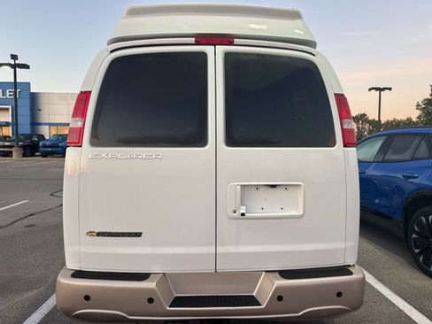 New 2025 Chevrolet Express 2500 Work Van w/ Driver Convenience Package image 16