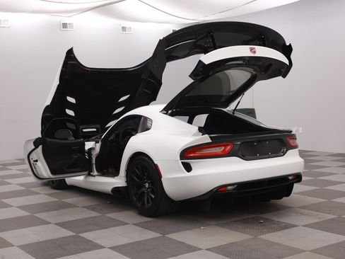 Used 2016 Dodge Viper GTC w/ ACR Package RWD image 28