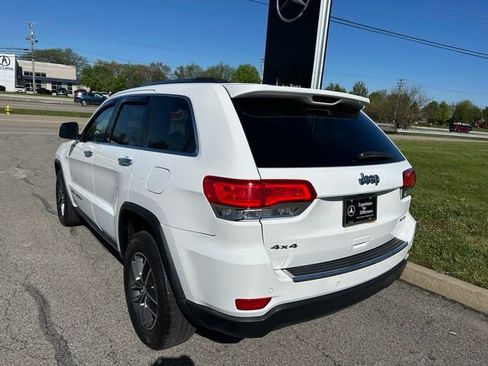 Used 2017 Jeep Grand Cherokee Limited AWD/4WD image 3
