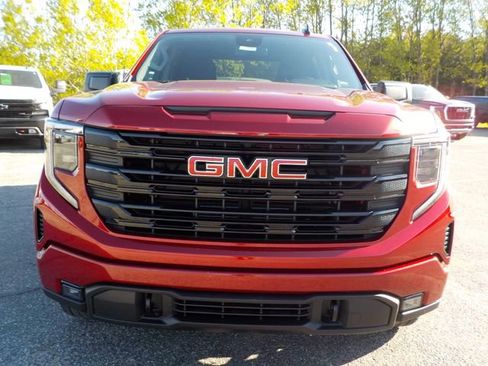 Used 2024 GMC Sierra 1500 Elevation AWD/4WD image 10