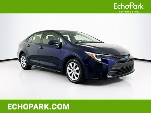 Used 2024 Toyota Corolla LE image 1