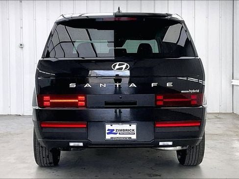 Used 2026 Hyundai Santa Fe SE AWD/4WD image 4