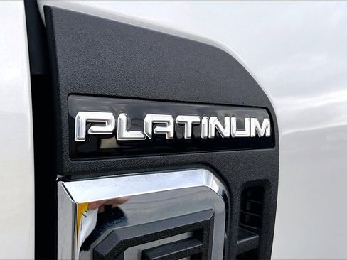 Used 2024 Ford F350 Platinum image 8