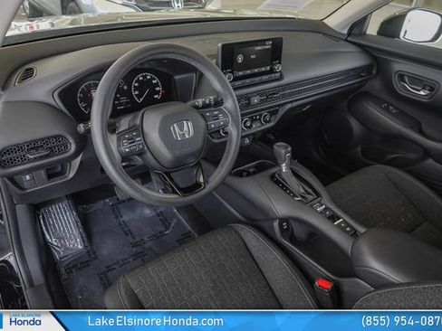 Certified 2024 Honda HR-V LX image 17