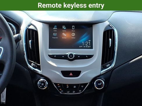 Certified 2017 Chevrolet Cruze LS FWD image 18