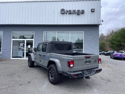 Used 2021 Jeep Gladiator Sport AWD/4WD image 4