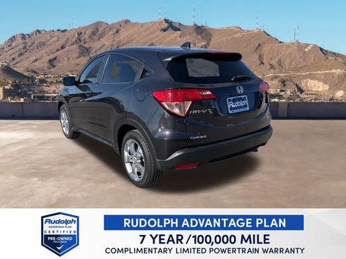 Used 2017 Honda HR-V EX image 4