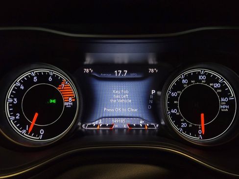 Used 2019 Jeep Cherokee Limited FWD image 23