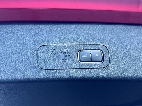 New 2026 Lincoln Aviator Reserve w/ Luxury Package image 13