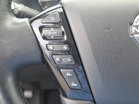 Used 2024 Nissan Armada SL w/ Captain's Chairs Package RWD image 29