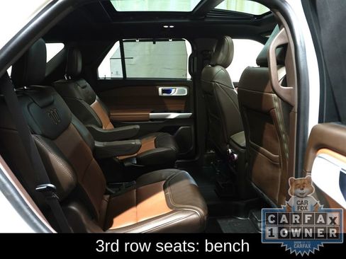 Used 2022 Ford Explorer King Ranch w/ Premium Technology Package image 18