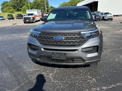 Used 2022 Ford Explorer 4WD w/ Class IV Trailer Tow Package image 8