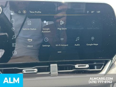 Used 2025 Chevrolet Equinox LT FWD image 32