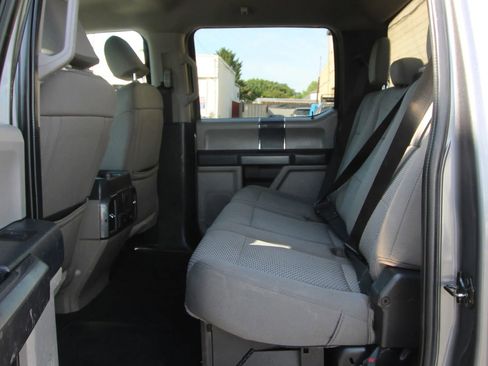 Used 2022 Ford F350 XLT w/ XLT Value Package AWD/4WD image 11