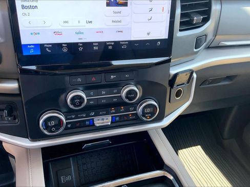 Certified 2023 Ford Expedition XLT AWD/4WD image 35