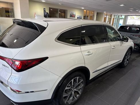 Used 2023 Acura MDX FWD w/ Technology Package image 3