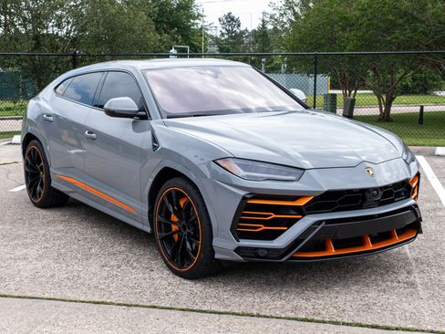 Used 2020 Lamborghini Urus AWD/4WD image 15