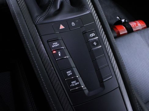 Used 2023 Porsche 718 Cayman GT4 RS image 37