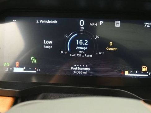 Used 2023 Jeep Grand Cherokee Summit AWD/4WD image 17