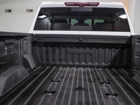 Used 2024 GMC Sierra 2500 AT4 w/ AT4 Premium Plus Package image 33