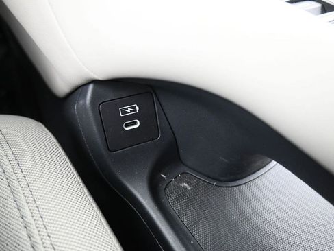 Used 2026 Honda HR-V LX image 25