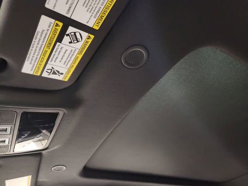 New 2026 Land Rover Range Rover Evoque S image 24