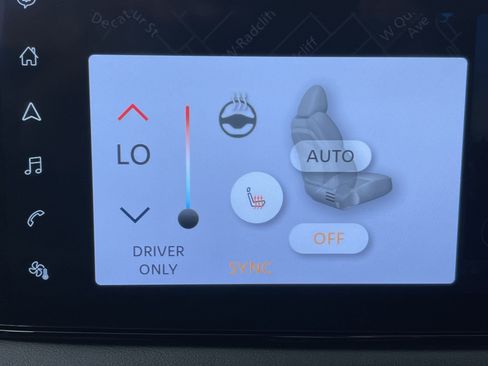 Certified 2024 Nissan Ariya AWD image 21