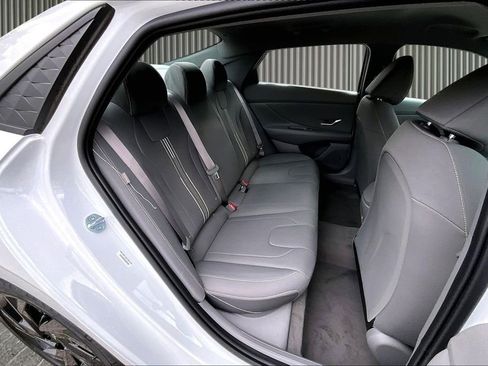 New 2026 Hyundai Elantra Sport FWD image 11