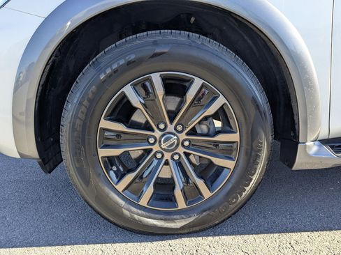 Used 2018 Nissan Armada Platinum w/ Captain Seat Package image 33