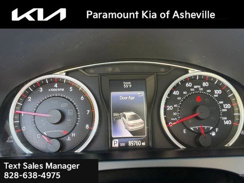 Used 2015 Toyota Camry SE image 9