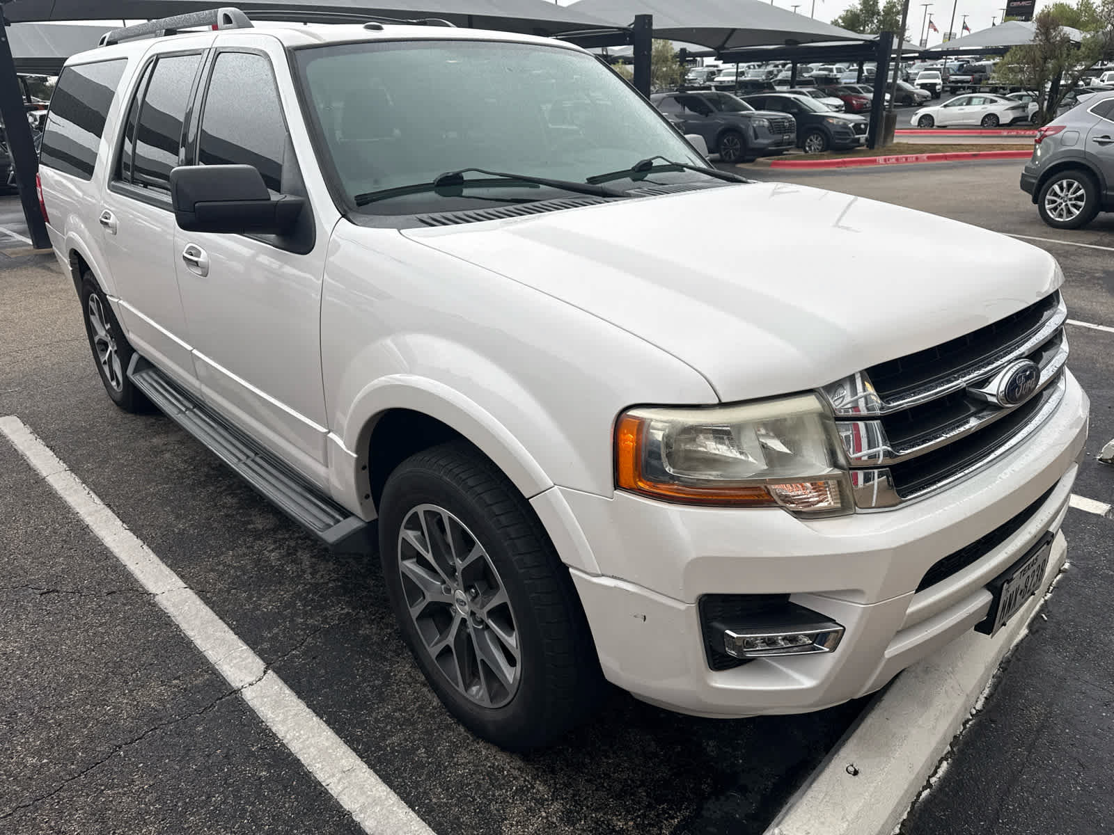 Used 2015 Ford Expedition EL XLT w/ Equipment Group 201A RWD image 3