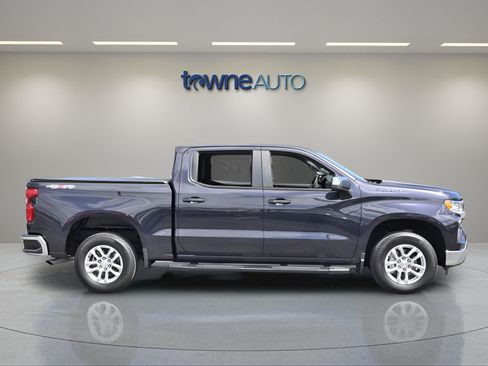 Used 2024 Chevrolet Silverado 1500 LT AWD/4WD image 8