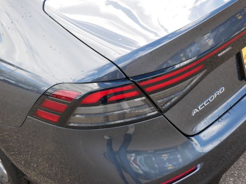 Used 2023 Honda Accord EX-L image 17