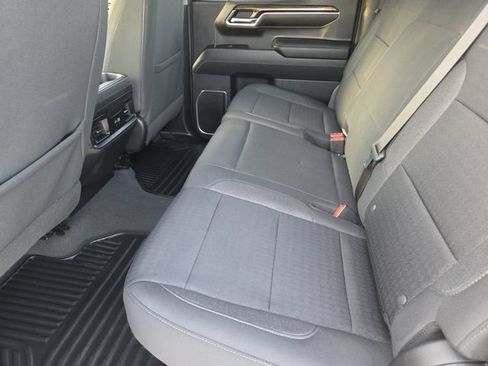 Used 2023 Chevrolet Silverado 1500 LT AWD/4WD image 23