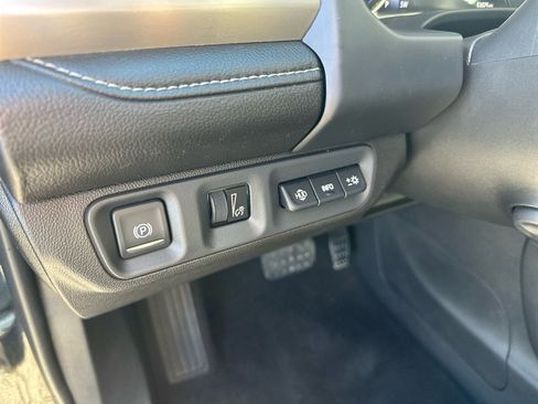 Used 2020 GMC Acadia Denali w/ Technology Package image 18