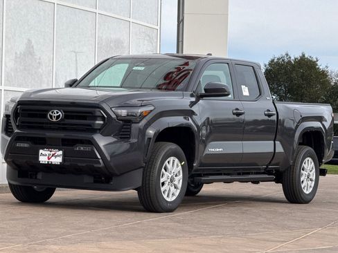 New 2026 Toyota Tacoma SR5 image 8