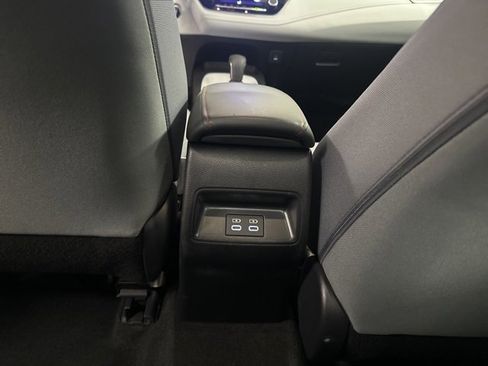 Certified 2025 Toyota Corolla SE image 22