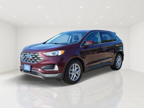 Used 2021 Ford Edge SEL AWD/4WD image 2