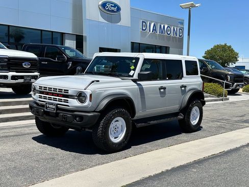 New 2026 Ford Bronco Heritage Edition AWD/4WD image 2